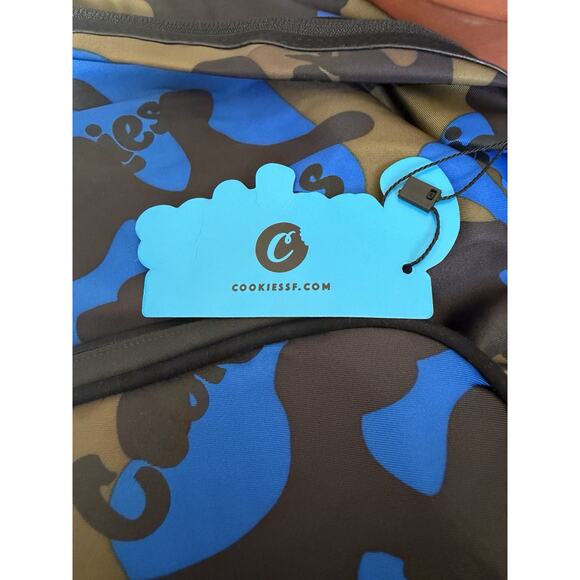 Cookies SF Luxe Smell Proof Luxe Satin Backpack Blue Camo NIP Functional Fashion - Picture 11 of 15